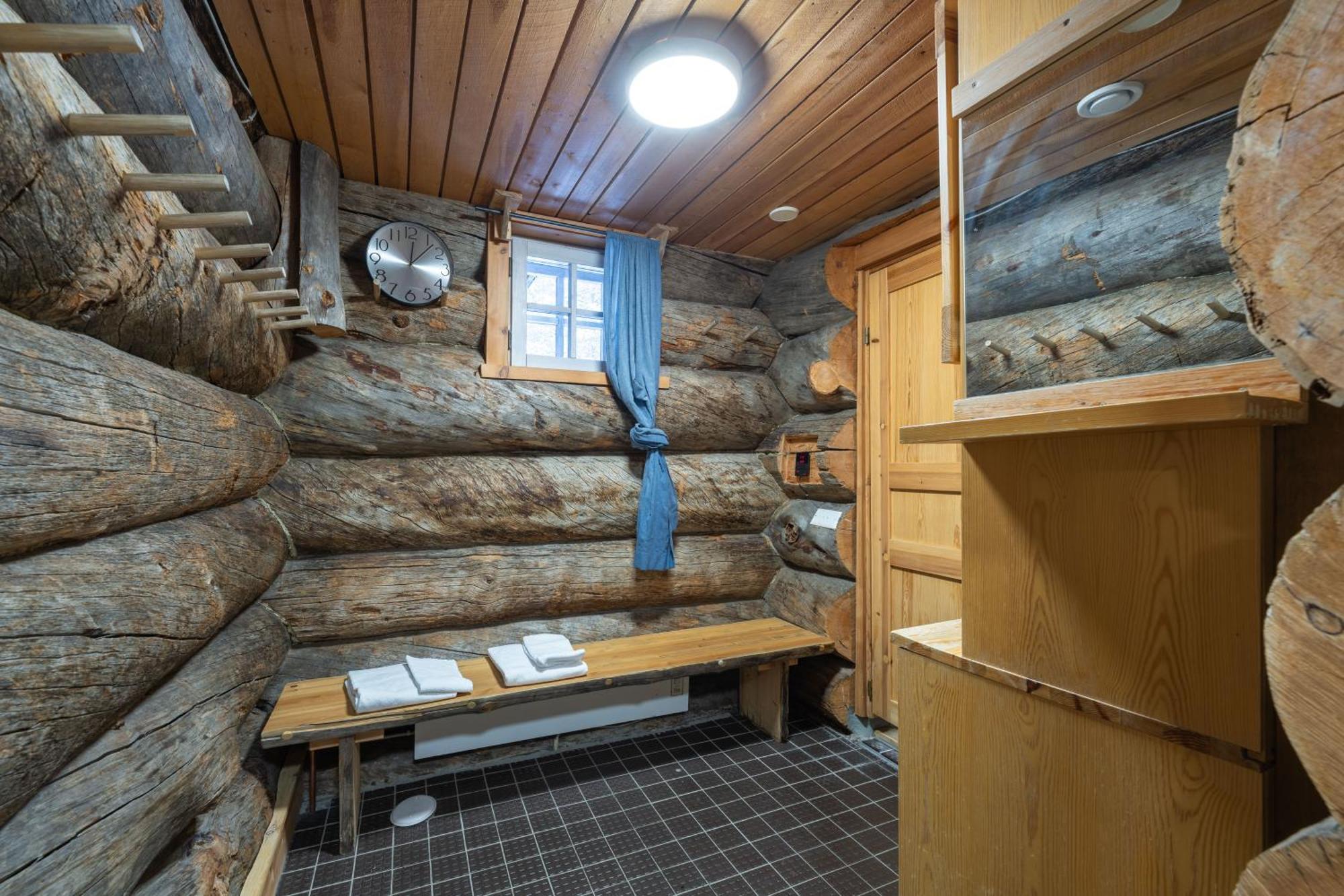Kuukkeli Apartments Pikku-Hirvas Ja Porotokka Saariselka Exterior foto